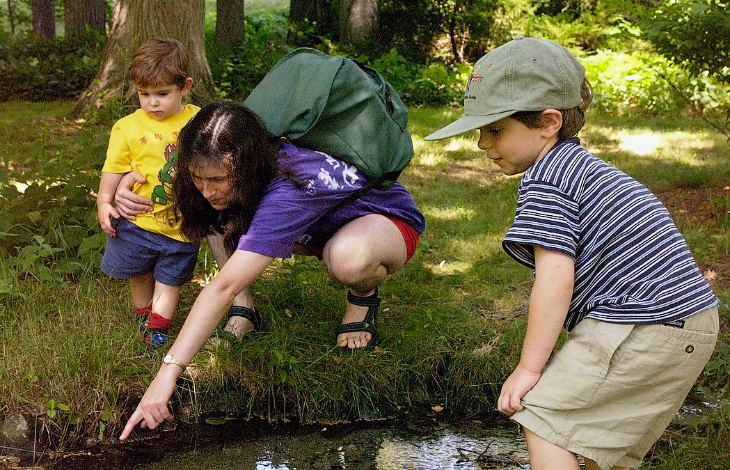 Noah, Anne and Eytan looking at bugs in a stream; Wellesley College; ; Nikon D1X; 7/13/2002 12:03:12.1 PM; Color; Data Format: RAW (12-bit); Compression: None; Image Size: Large (3008 x 1960); Lens: 28-105mm f/3.5-4.5; Focal Length: 35mm; Exposure Mode: Aperture Priority; Metering Mode: Multi-Pattern; 1/160 sec - f/8; Exposure Comp.: 0 EV; Exposure Difference: 0 EV; Flash Sync Mode: Not Attached; Sensitivity: 1 Step Over 800; Color Mode: Mode II (Adobe RGB); Hue Adjustment: 3; White Balance: Direct sunlight; Tone Comp: Normal; Sharpening: Normal