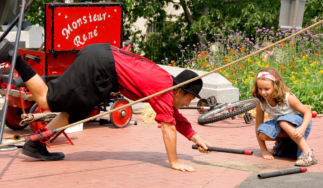 Street performers; Quebec; Quebec; CA