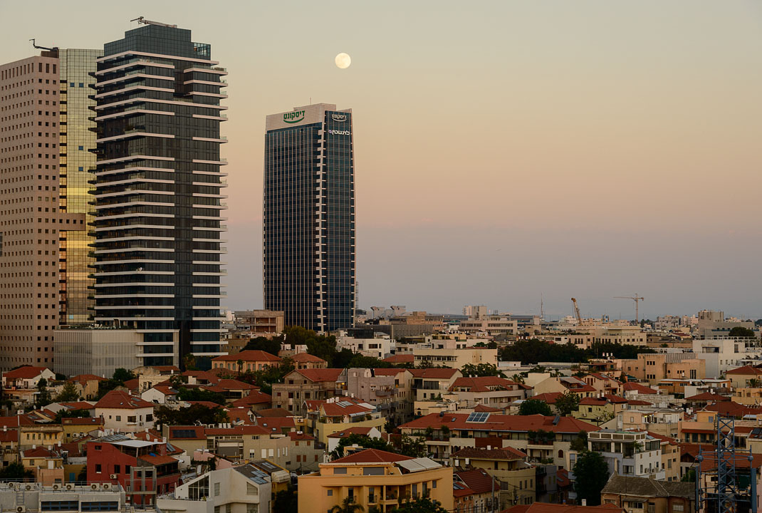 Sunset/moonrise from 12th floor David Intercontinental Hotel; Tel Aviv; MA; Israel