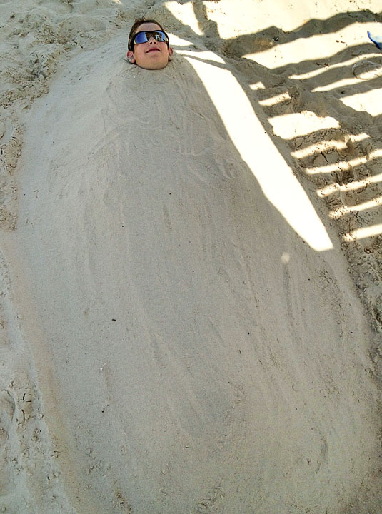 Noah burried in sand; Hof Dor; Zichron Yaakov; MA; Israel