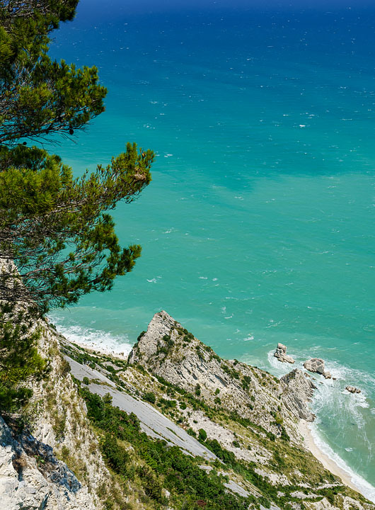 Spiaggia delle Due Sorelle; MA; Italy